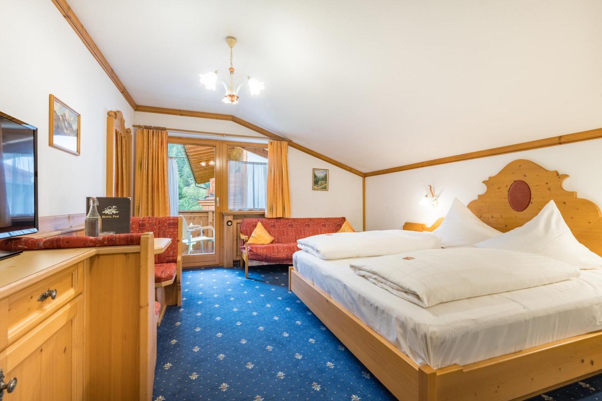Hotel Post Bach  Room photo